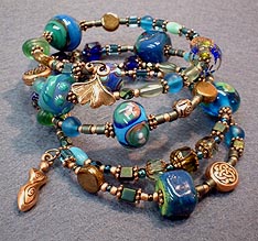 Making Jewelry with Memory Wire: Tips, Tricks, and Creative Ideas