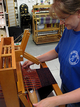 weaving illinois chicago classes school near suburban fashion shaft beginner register times start find